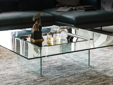 Tavolino in cristallo trasparente curvato Carrè di Cattelan Italia