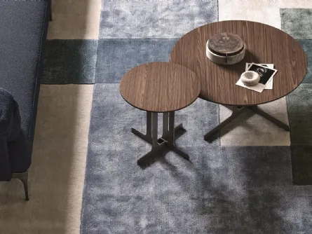 Tavolino rotondo in legno (MDF) e base in metallo Nell di Ditre Italia