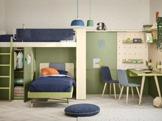 Cameretta con letti a castello armadi e scrivania a boiserie Kids space 11 di Nidi