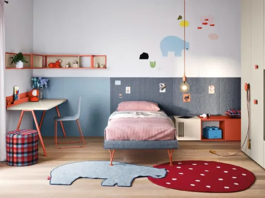 Cameretta componibilecon armadio a muro e scrittoio Kids space 01 di Nidi