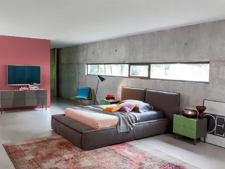 Letto Imbottito con Panchetta di Devina Nais