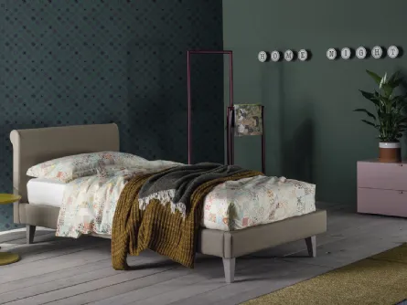 Letto Singolo in tessuto con testiera Camelia Mod 30 di Twils
