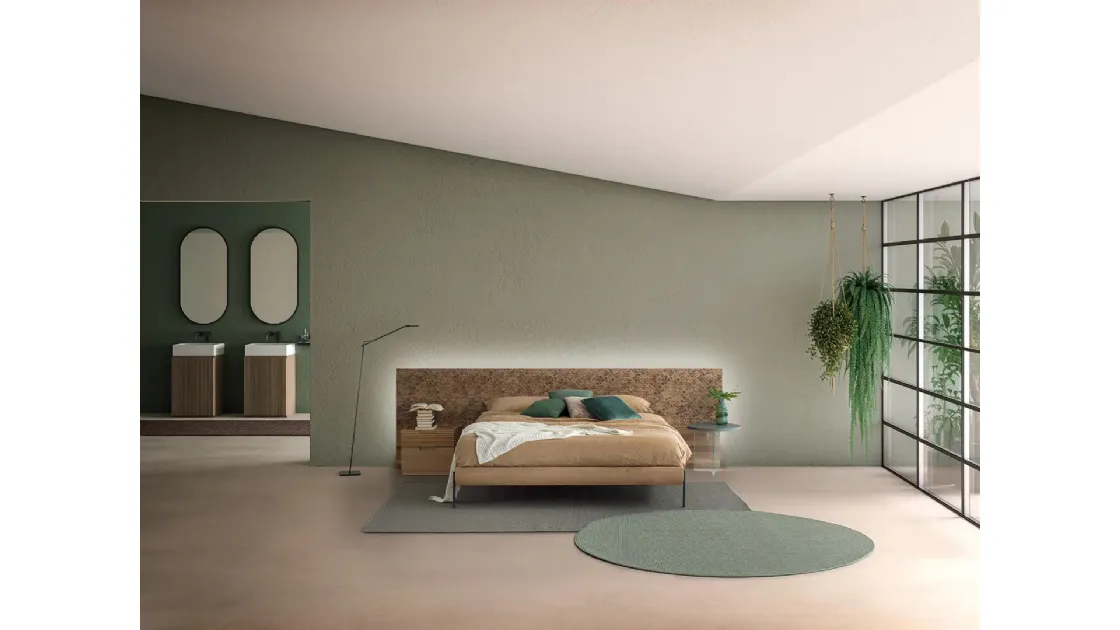 Letto Zen Elegance Grey in legno massello di Rovere con testiera decorata di Devina Nais