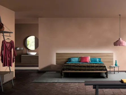 Letto in legno massello di Rovere con testiera sospesa Zen Slim di Devina Nais