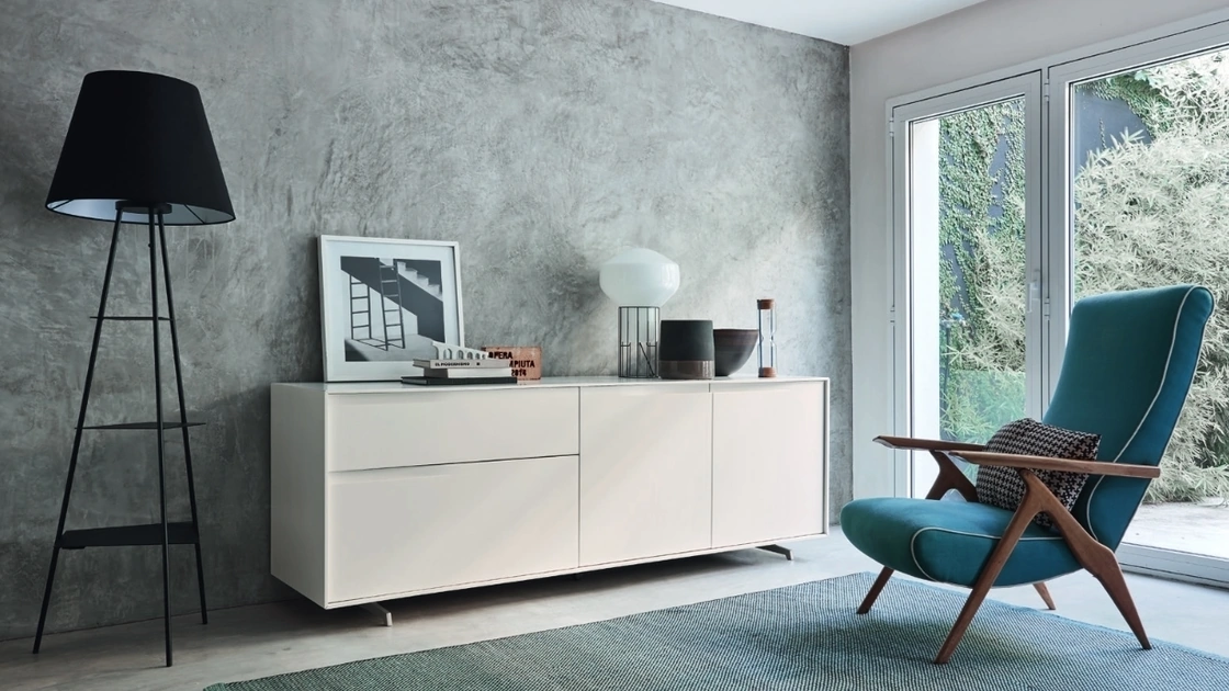 Madia Vela 02 in laccato Magnolia di Sangiacomo