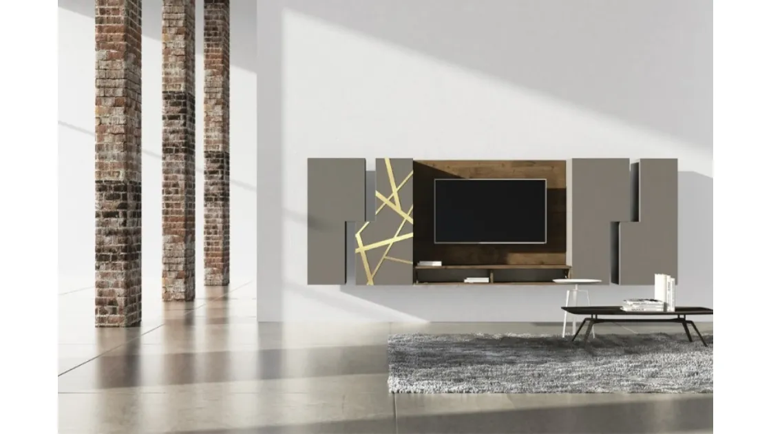 Parete Attrezzata sospesa in laccato opaco con inserti in bronzo graffiato e pannello per TV in legno Comp 17 di Voltan