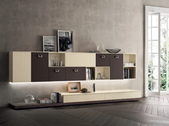 Parete Attrezzata Living Exclusiva in laccato Beige e Pelle Ebano di Scavolini