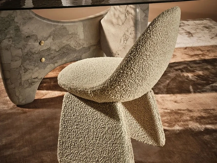 Sedia Pluma rivestita in tessuto di Nature Design