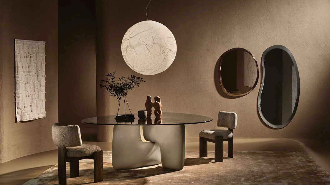 Tavolo Clay in vetro con base in ceramica di Nature Design