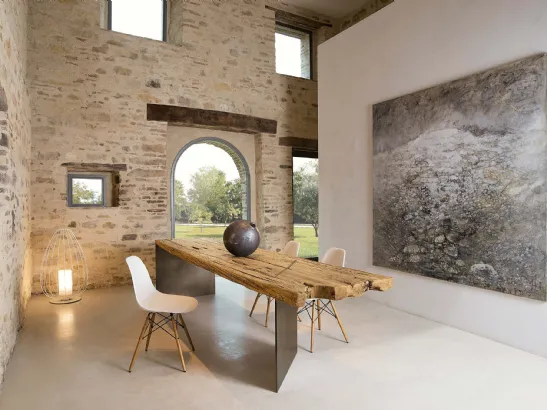 Tavolo ILL Metal in legno secolare di Nature Design