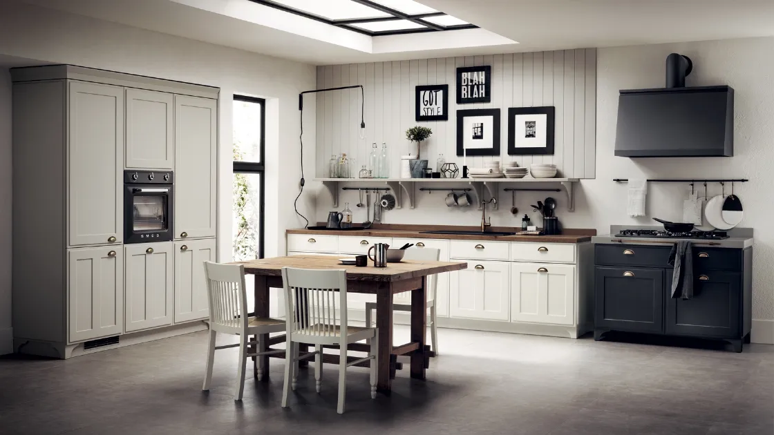 Cucina Classica Favilla con Top in Laminato Old Natural di Scavolini