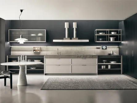 Cucina Design lineare KLab 02 con frontali in Laccato opaco Grigio Nuage di Ernestomeda