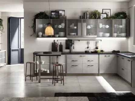 Cucina Moderna Diesel get Together Industrial Showcases di Scavolini