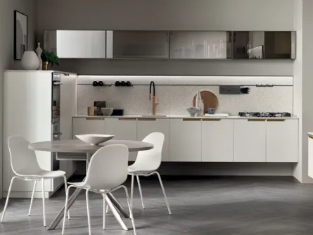 Cucina Moderna Mia in Bianco Prestige ed Alluminio di Scavolini