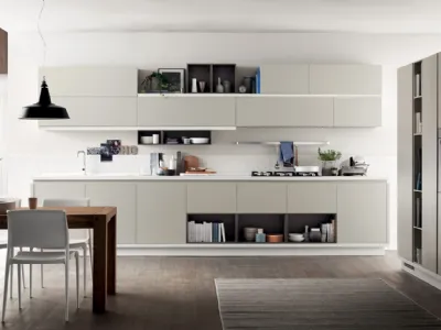 Cucina su misura Foodshelf 05 in finitura Grigio Gabbiano e Grigio Terra di Scavolini