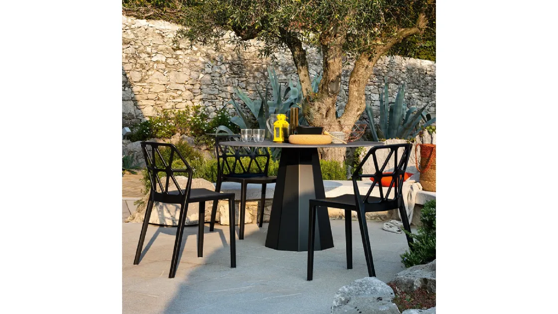 Tavolo Dix di Connubia Outdoor