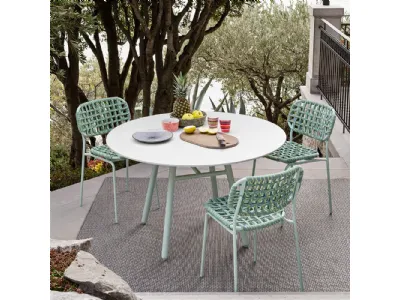 Tavolo rotondo Yo! di Connubia Outdoor